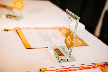 Die goldene Honigwabe 2022/23