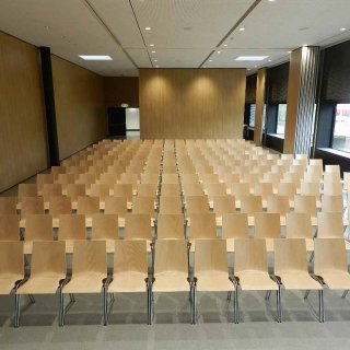 Seminare in Niederösterreich - Veranstaltungszentrum Messe Wieselburg - Kinobestuhlung